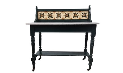 Lot 66 - VICTORIAN MARBLE TOP WASHSTAND