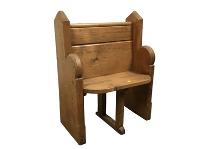 Lot 86 - PINE HALL SEAT