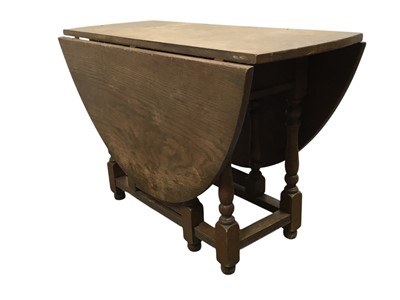 Lot 98 - OAK DROP LEAF GATE LEG DINING TABLE