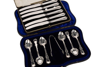 Lot 987 - COLLECTION OF SILVER FLATWARE