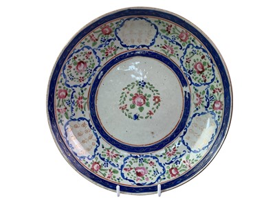 Lot 188 - COLLECTION OF IMARI DESIGN PLATES