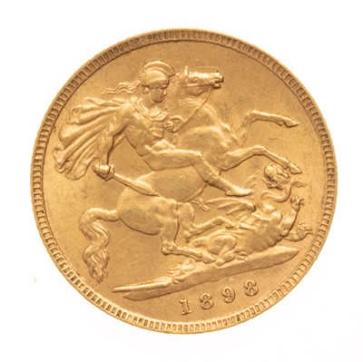 Lot 109 - VICTORIA GOLD HALF SOVEREIGN