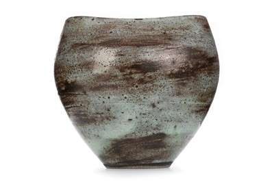 Lot 421 - DAME LUCIE RIE (1902-1995)
