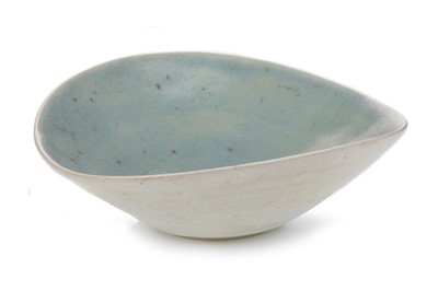Lot 426 - DAME LUCIE RIE (1902-1995)