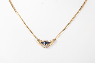 Lot 736 - SAPPHIRE AND DIAMOND NECKLET