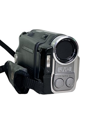 Lot 116 - COLLECTIONS OF CAMERAS