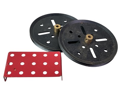 Lot 226 - GROUP OF MECCANO CONSTRUCTORS KIT