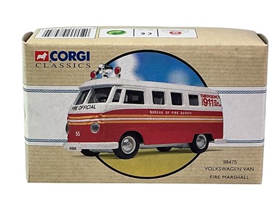 Lot 253 - CORGI CLASSICS