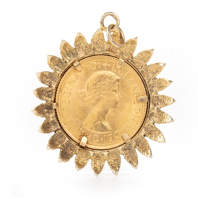 Lot 112 - ELIZABETH II GOLD SOVEREIGN