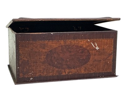 Lot 313 - VINTAGE HUNTING KNIFE