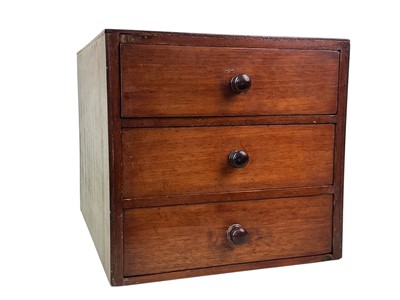 Lot 422 - MAHOGANY APPRENTICE STYLE CHEST