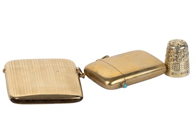Lot 990 - GOLD VESTA CASE