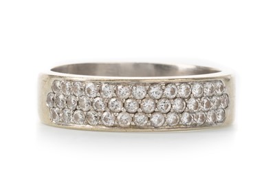 Lot 773 - PAVE DIAMOND BAND