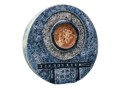 Lot 417 - TROIKA POTTERY WHEELBASE VASE