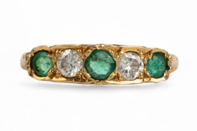 Lot 777 - EMERALD AND DIAMOND FIVE STONE RING