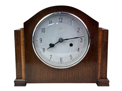 Lot 499 - OAK MANTEL CLOCK