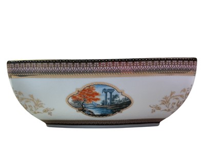 Lot 663 - LG PORCELAIN