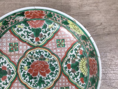 Lot 1406 - PAIR OF CHINESE FAMILLE VERTE CHARGERS