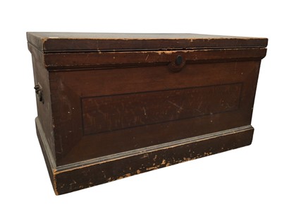 Lot 632 - STAINED PINE STORAGE CHEST