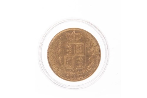Lot 569 - GOLD SOVEREIGN DATED 1852