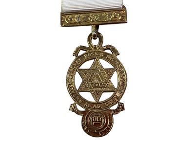 Lot 553 - MASONIC INTEREST