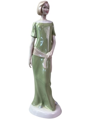 Lot 705 - ROYAL DOULTON FIGURE OF ENIGMA