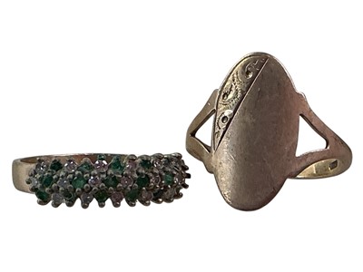 Lot 733 - TWO NINE CARAT GOLD RINGS