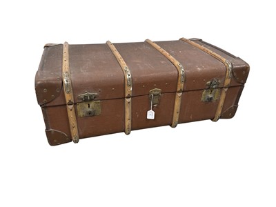 Lot 53 - LARGE TRAVEL TRUNK