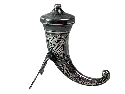 Lot 28 - COLLECTION OF SILVER AND WHITE METAL TRINKETS