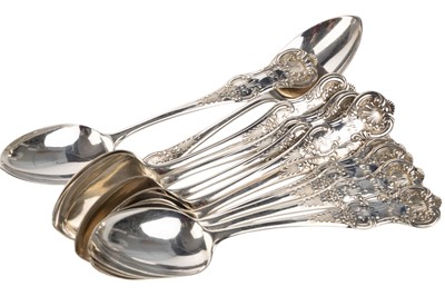 Lot 997 - SET OF TWELVE SILVER VICTORIAN TEASPOONS