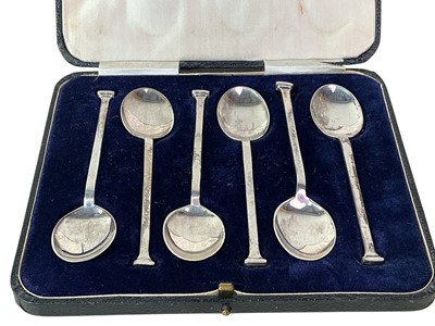 Lot 34 - SIX GEORGE V SILVER TEASPOONS