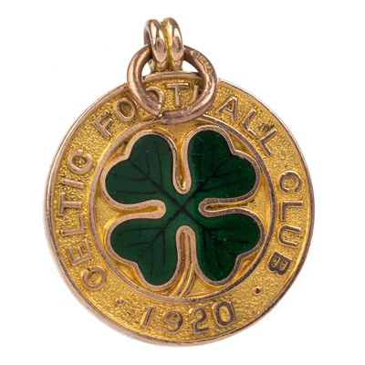 Lot 1729 - CELTIC FOOTBALL CLUB GOLD MEDAL