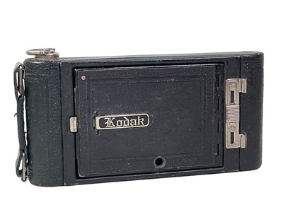 Lot 77 - GROUP OF CAMERAS