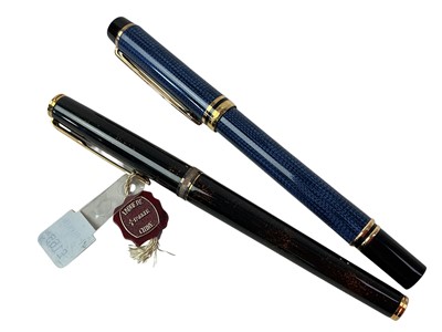 Lot 237 - PARKER CHINESE FOUNTAIN PEN
