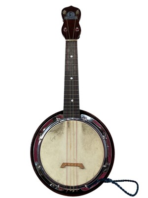 Lot 87 - BANJO UKELELE