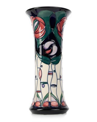 Lot 450 - MODERN MOORCROFT VASE