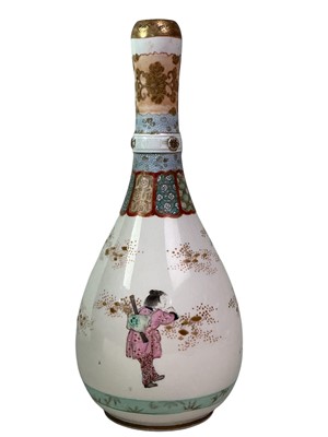 Lot 432 - JAPANESE SATSUMA BOTTLE-SHAPED VASE