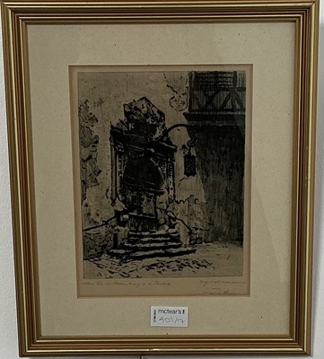 Lot 401 - GROUP OF PICTURES