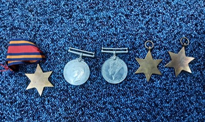 Lot 40 - COLLECTION OF WWII MEDALS AND EPHEMERA