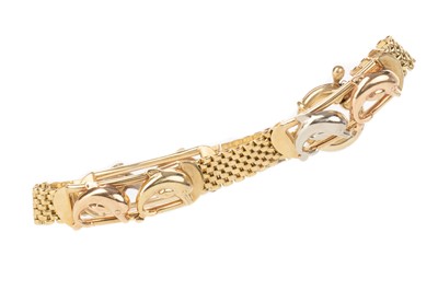 Lot 455 - GOLD DOLPHIN BRACELET