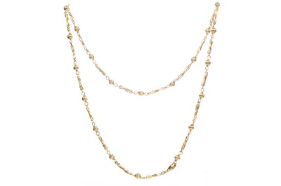 Lot 474 - CONTEMPORARY GOLD NECKCHAIN