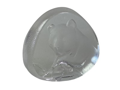 Lot 480 - GROUP OF GLASS PAPERWEIGHTS