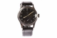 Lot 751 - GENTLEMAN'S OMEGA MILITARY ISSUE STAINLESS...
