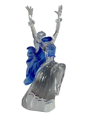 Lot 571 - GROUP OF GLASS FIGURES