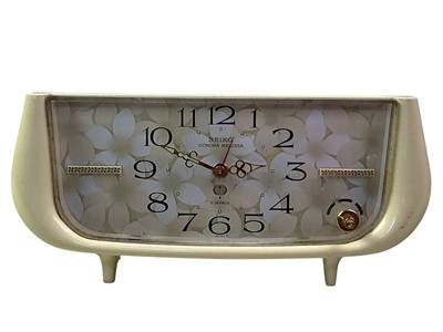 Lot 581 - SEIKO CORONA MELODIA MANTEL CLOCK