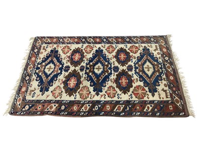 Lot 509 - TURKISH FRINGED RUG