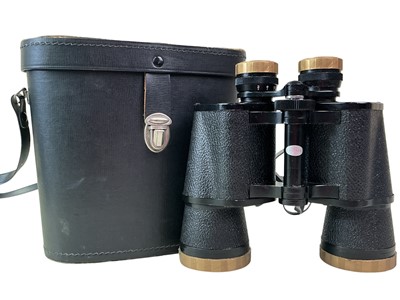 Lot 736 - COLLECTION OF RETRO CAMERA AND CINECAMS