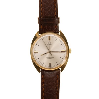 Lot 832 - OMEGA SEAMASTER COSMIC