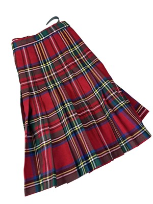Lot 783 - GROUP OF HIGHLAND WEAR