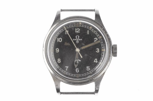 Lot 791 - GENTLEMAN'S OMEGA MILITARY ISSUE STAINLESS...